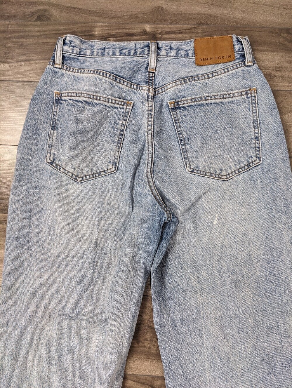 Aritzia Denim Forum Women's Jeans Joni High Rise Loose Size 27 - Picture 8 of 11